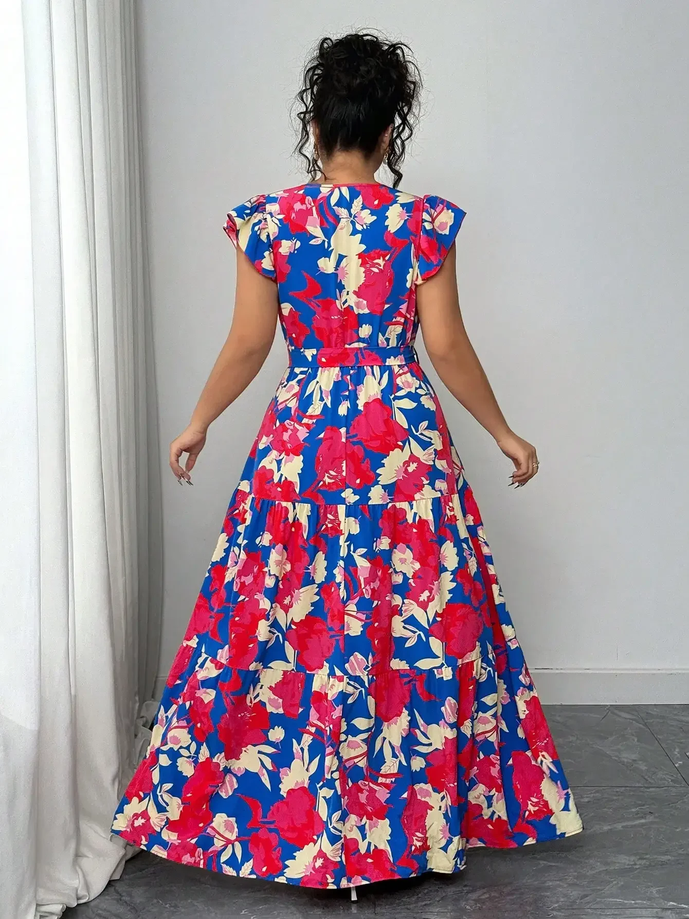 

Retro Floral Maxi Dress For Women, Plus Size Summer Square Neck Flared Hem With Waist Cinching, European Resort Chic Style
