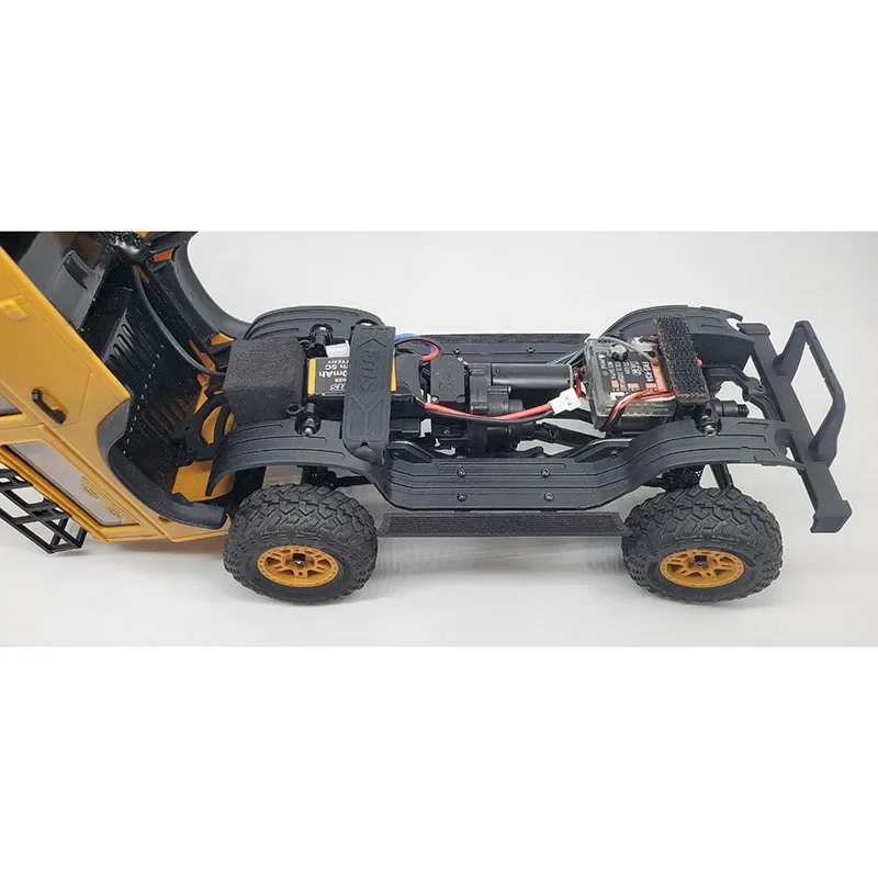 2pcs Simulation 3D Printing Side Footrest Pedal for 1/24 RC Crawler Car FMS FCX24M Camel Cup Defender D110 Upgrade