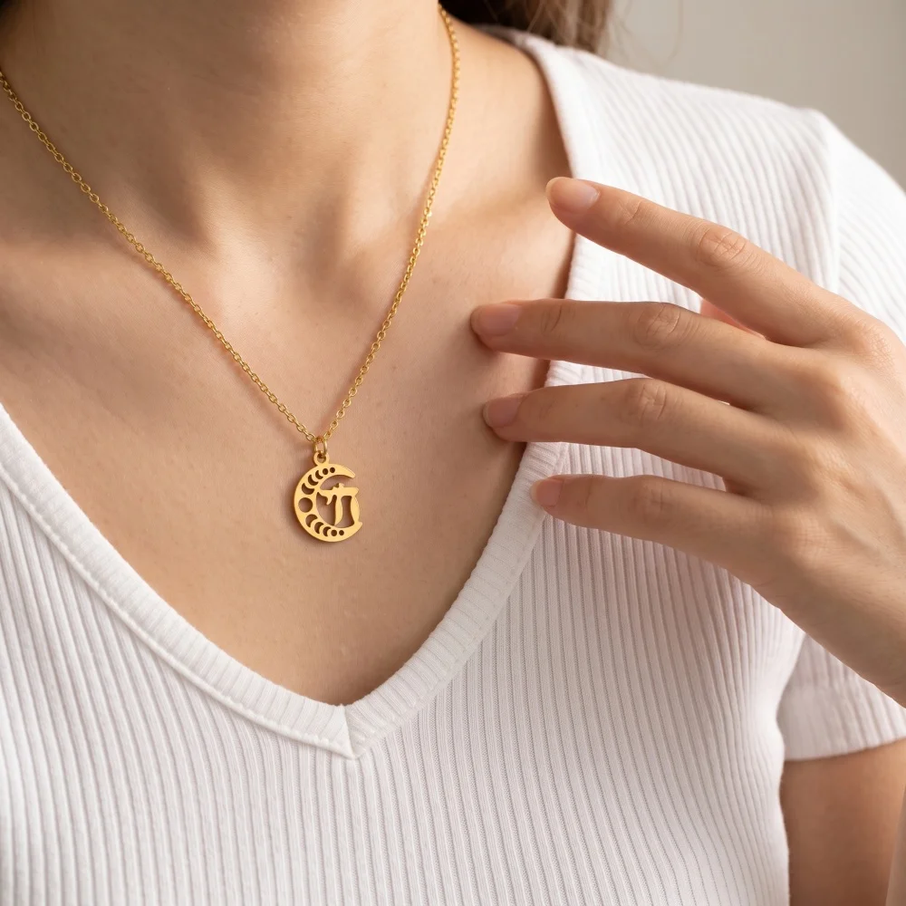 Stainless steel David hexagram Hebrew symbol moon pendant, ladies' jewelry, birthday gift