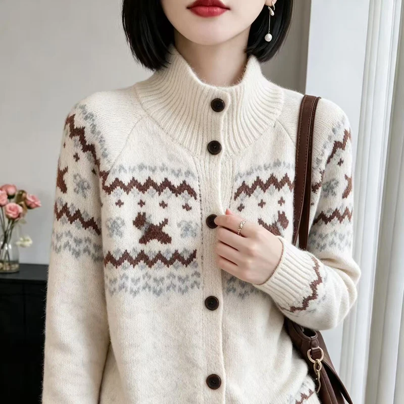 Cardigan en maille jacquard à motifs Fair Isle pour femmes, col montant, doux, confortable, polyvalent, épais et chaud.