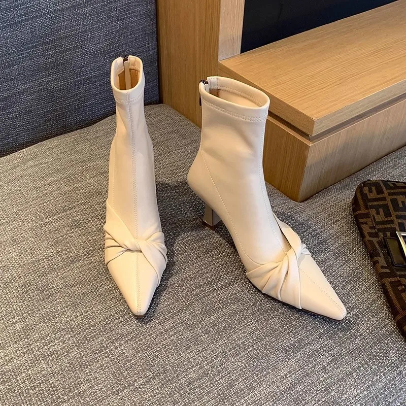 

2024 New Hot Sale Fashion Autumn Women Solid Color Ankle Boots Large Size Woman‘s Casual Shoes Casual Female Boot Botas Mujer