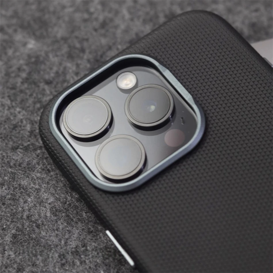Luksusowe etui magnetyczne z wysokiej jakości skóry w modnych kolorach, kompatybilne z MagSafe, do iPhone'a 16 Plus 15 14 13 17 Pro Max, ze stopu, odporne na wstrząsy, z ochroną obiektywu. — zdjęcie produktu 3