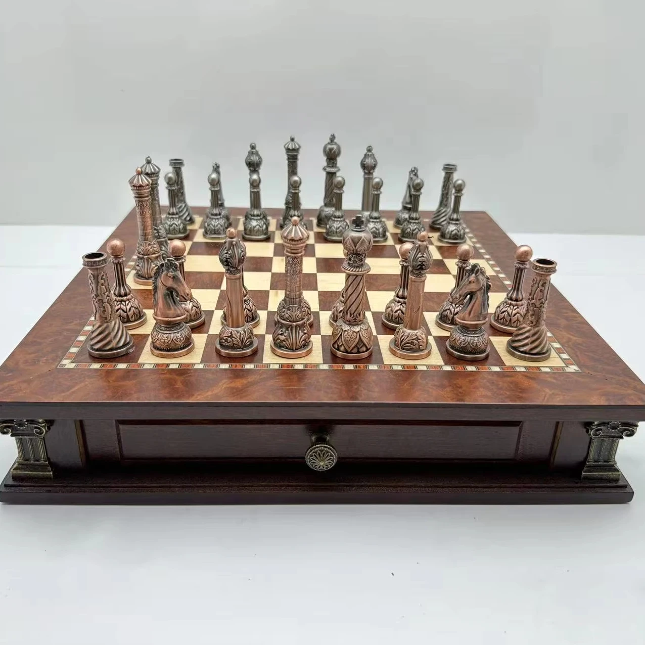 High-quality manufacturer direct sales of new double-drawer chess sets, customizable in size