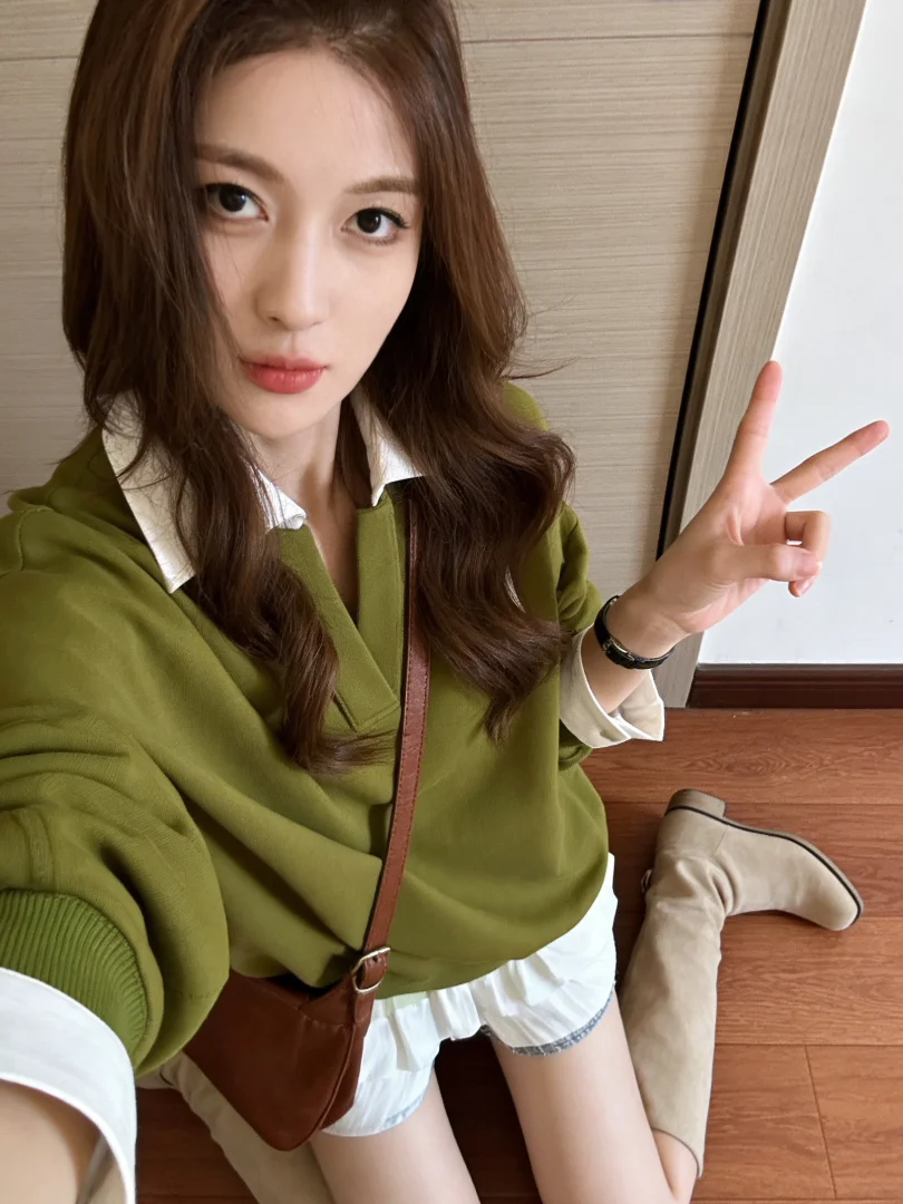 

Green Neck Splice Long Sleeve Hoodie Women's Loose Fit Comfortable Style Fashionable Spring Summer Autumn Color Block De...