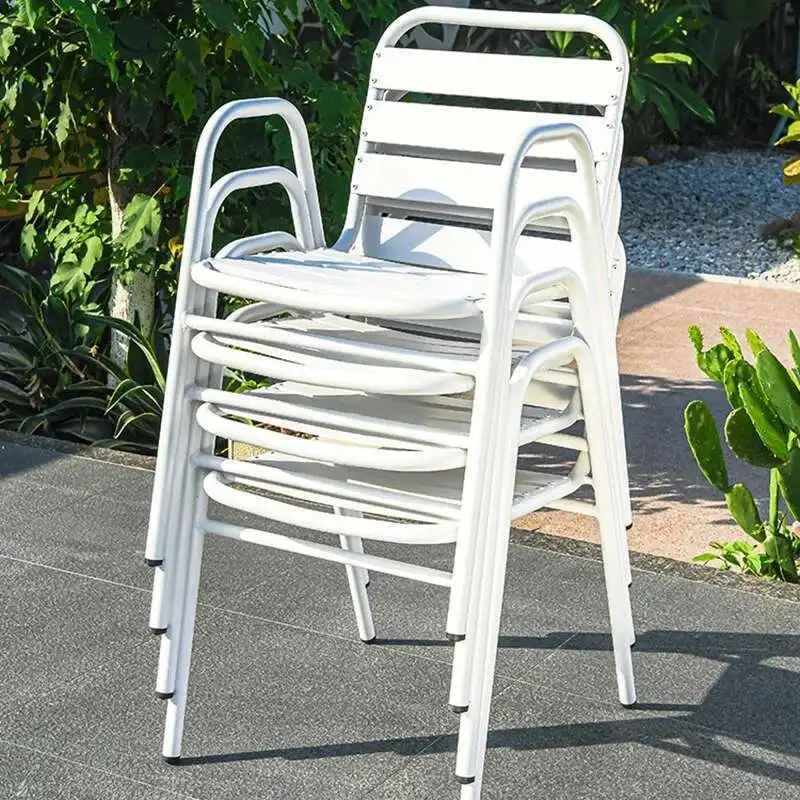 Iron Art Courtyard Outdoor Tables Modern White Luxury Lounge Outdoor Tables Minimalist Luxury Arredo Giardino Home Furniture