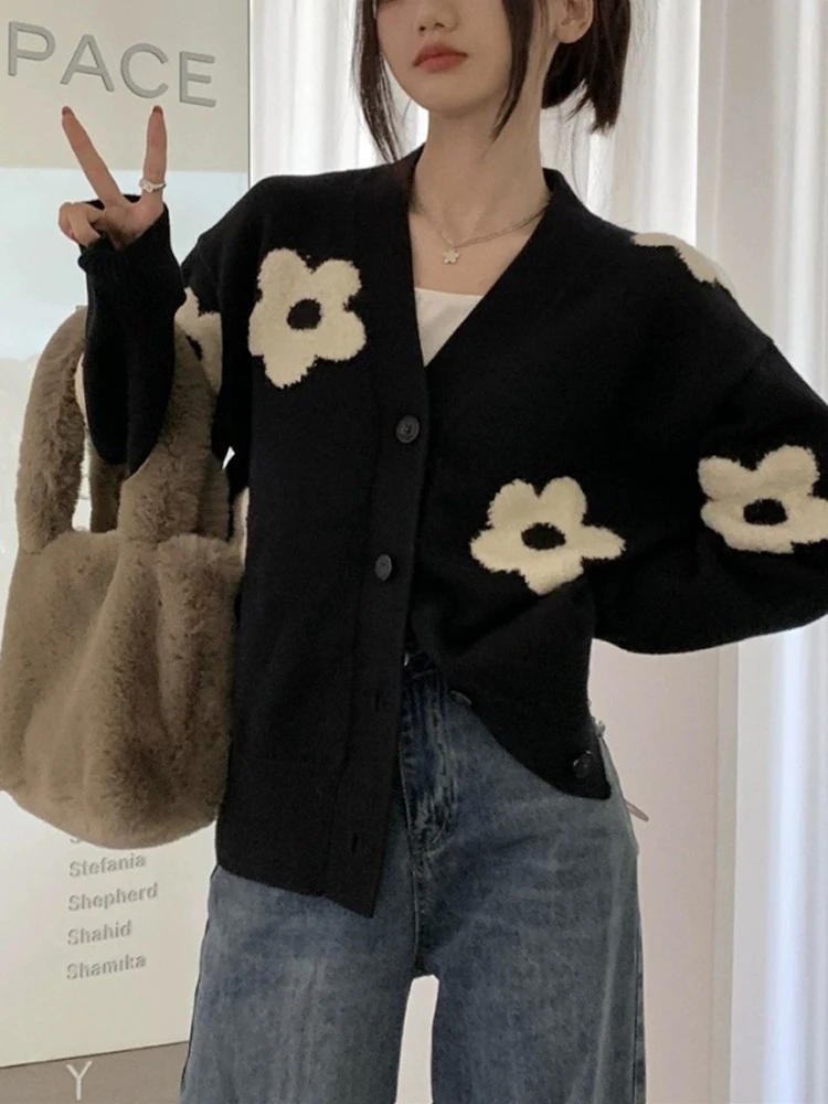 Floral Embroidery Cardigan Women Autumn Winter Long Sleeve Knitted Sweater Female Korean Fashion Casual Single Breasted Knitwear