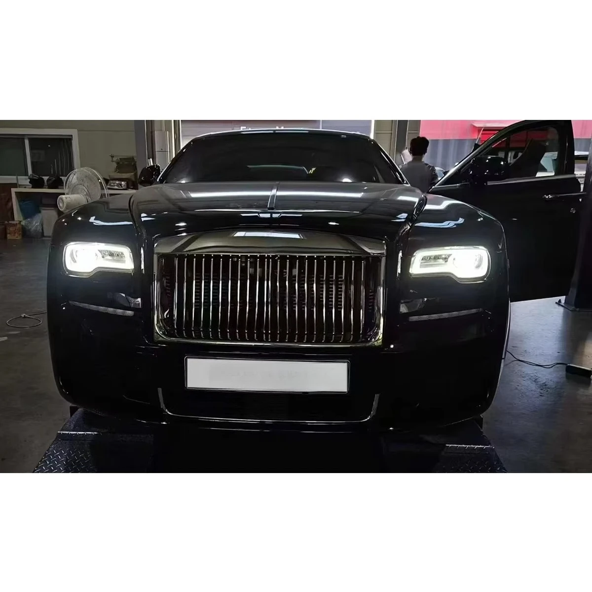 Good Quality Bumpers Body Kit for Ghost Generation 1 2010-2014 Modified To Generation 3 2020 Look Like