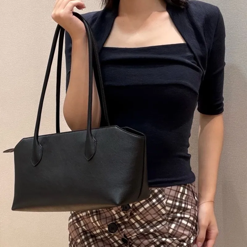 Genuine Cowhide Leather Tote Bag With Flower Pendant Minimalist Handbag Large Capacity For Women Daily Work Office Storage Space