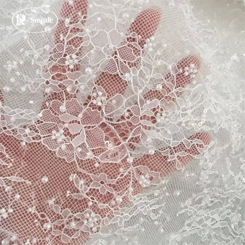3M. Hochwertige Perlen, Glitzer-Pailletten, Braut-Hochzeitsstoff, Spitze. Baumwollstoffe zum Nähen von Spitzen, Textilien, nigerianische Spitzenstoffe. – Detail 5
