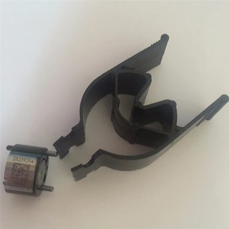 Leading-Edge-9308-621C 9308Z621C 28239294 28440421 For Renault Ssangyong Diesel Injector Common Rail Control Valve Replacement A