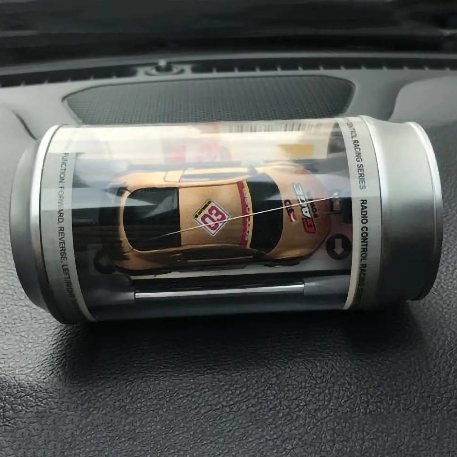 

Baby-Mini Coke Can RC Radio Remote Control Mini Racing Car Birthday Gift
