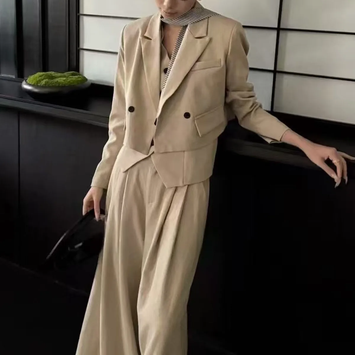 KWTX 2025 Autunno Nuovo gilet elegante + giacca con risvolto corto + pantaloni a gamba larga Set completo per donna, abbigliamento casual da ufficio allentato, stile minimalista