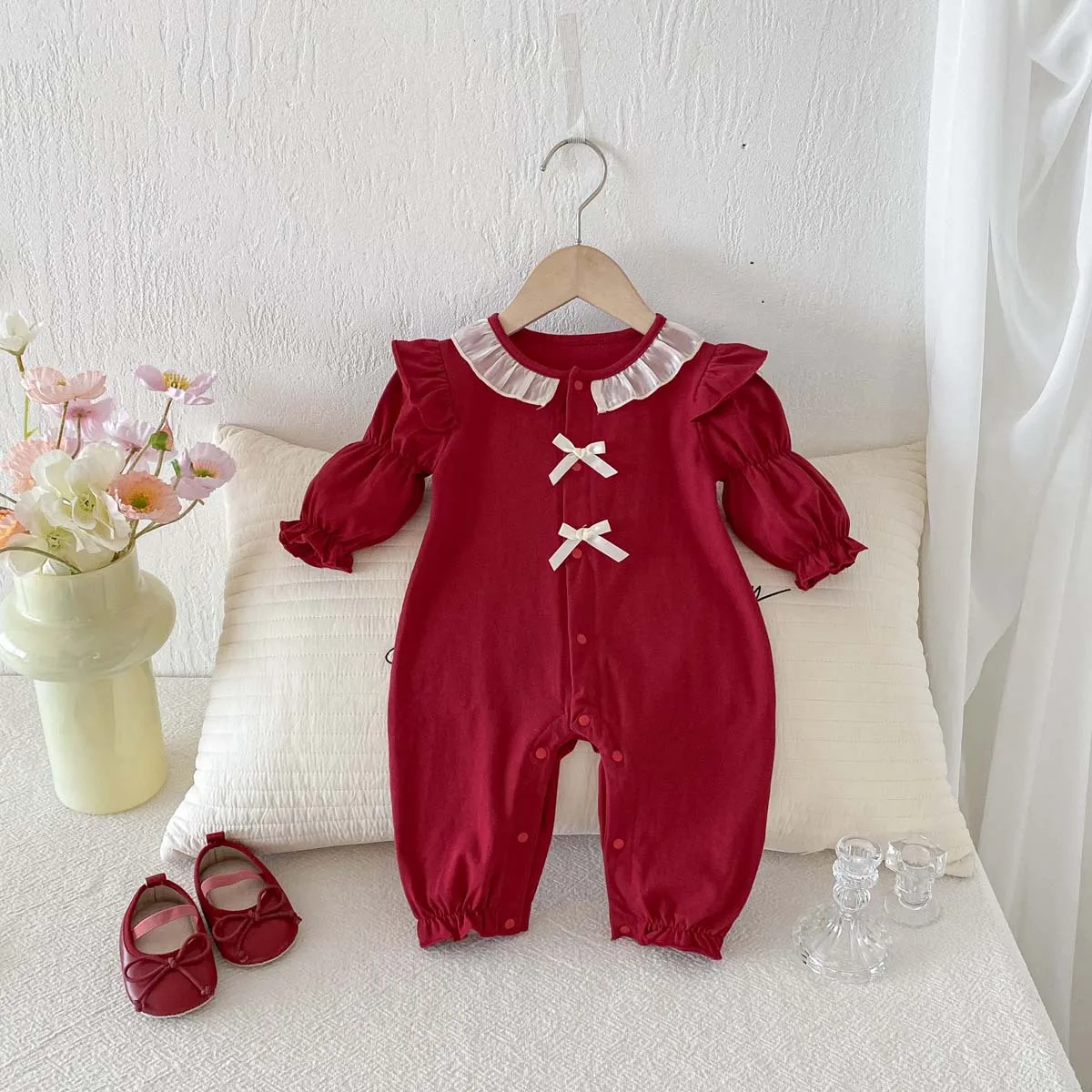 Autumn Girls' Lace Collar Long Sleeved Open Button Jumpsuit, Korean Version Baby Bow, Hundred Day Long Climbing Suit