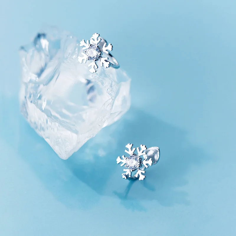 CIAXY Silver Color Inlaid Zircon Snowflake Ear Clip Without Pierced Earrings for Women  Christmas Gift Jewelry