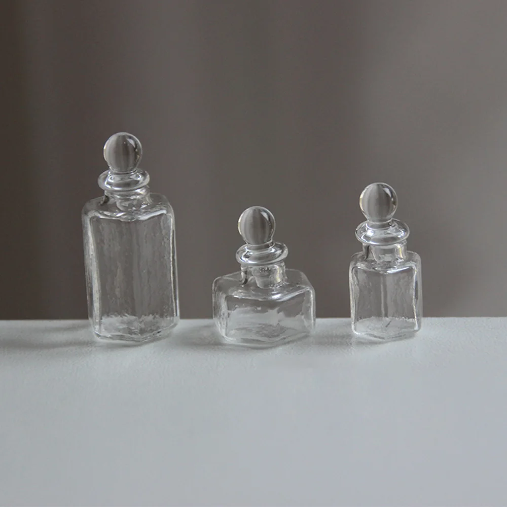 

3PCS Miniature Glass Jar With Cover Scale Model Mini Retro Glass Bottle Simulation Models Ornaments DIY Home Decor Crafts