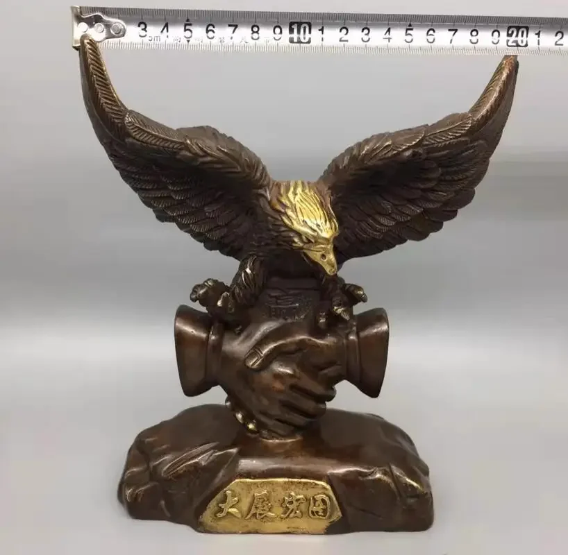 Metal Cooperation and Win Win Exhibition Hongtu Eagle Decoration with a Height of 27cm Decoration Home, Office, Cultural and Cr