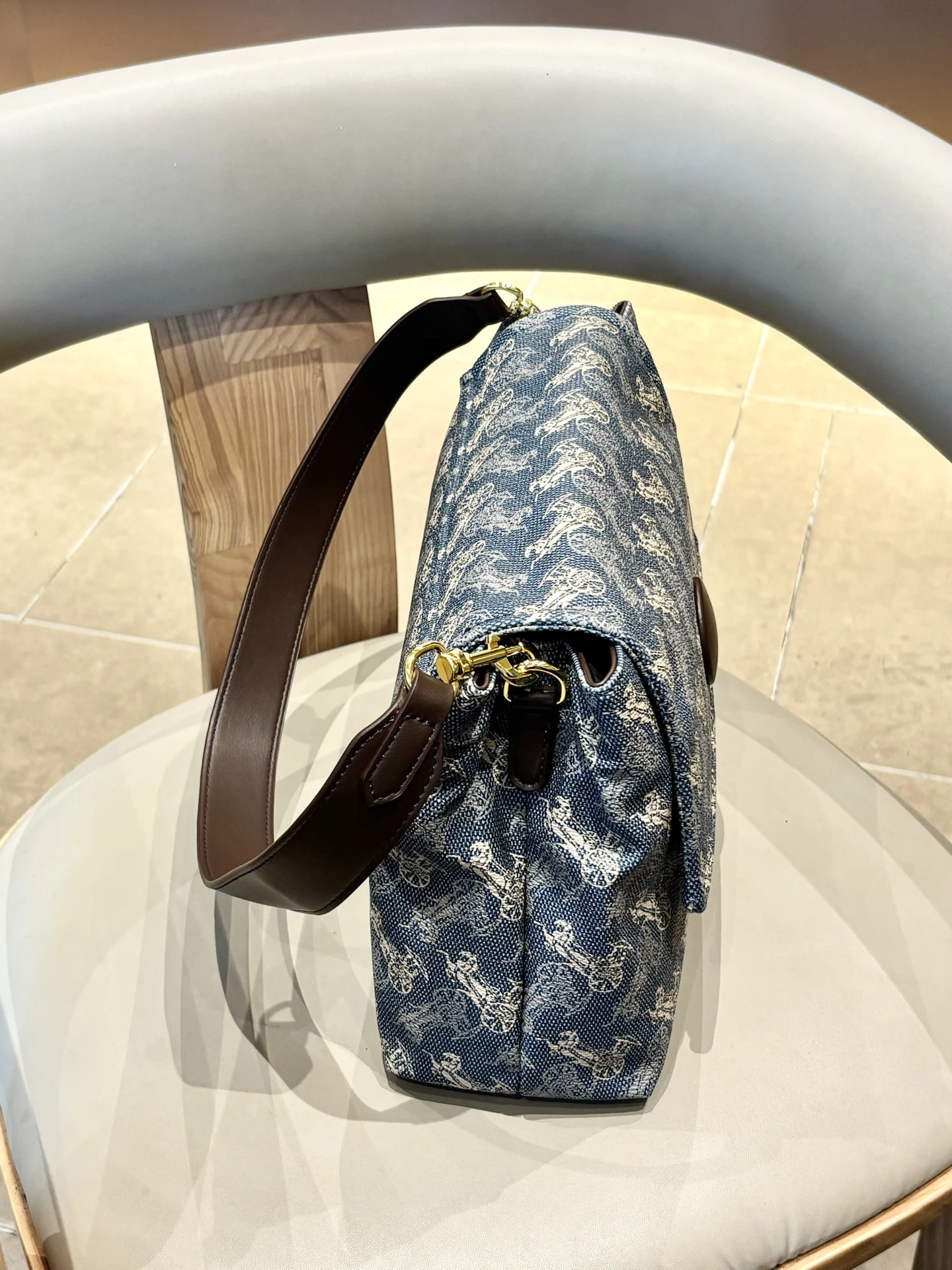 borsa-a-tracolla-mack-jennifer-con-stampa-carrozza-retro-alla-moda-borsa-a-tracolla-da-donna-in-pelle-morbida-stile-casual
