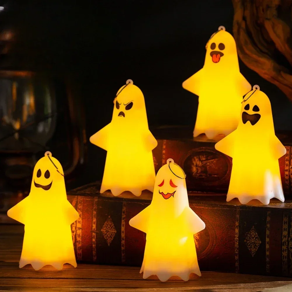 Hot LED Devil Lamp Tree Hanging Halloween Ghost Pendant Lantern Atmosphere Decoration Trick or Treat Kids Gift Halloween Party