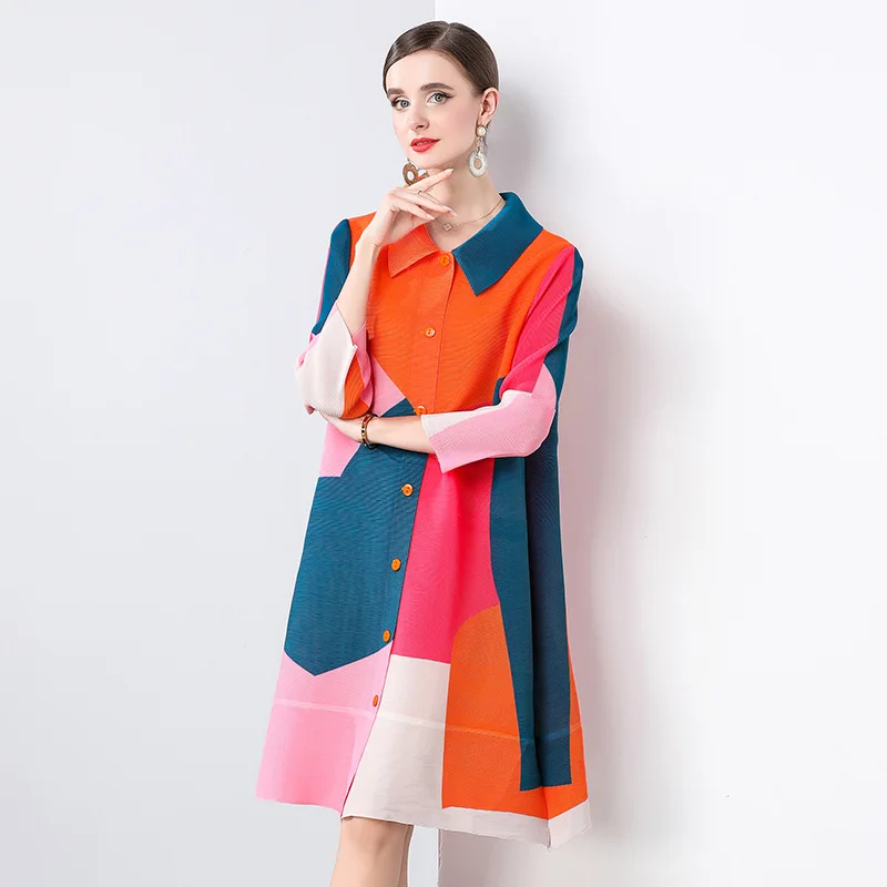 Sukienka Miyake z kontrastowym nadrukiem, plisowana, damska, wiosenno-letnia, luźna, tuszująca brzuch, cienka koszulowa spódnica.