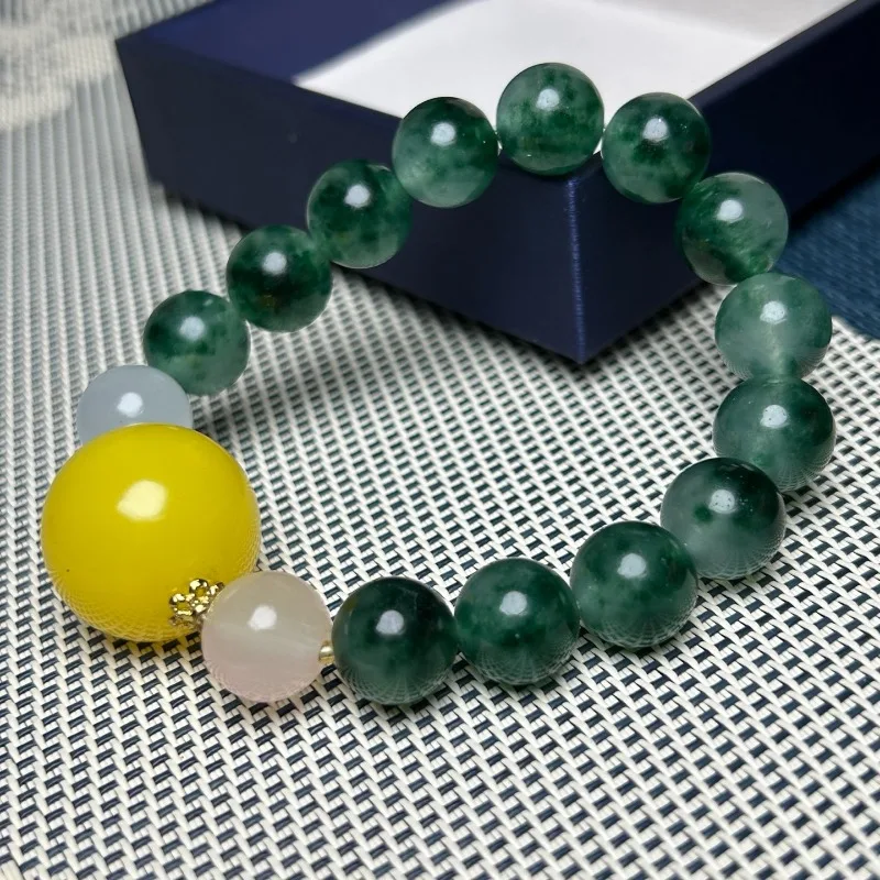 

Natural Quartzite Retro Style Bracelet, New Hand-polished Men's and Women's Popular Bracelet.