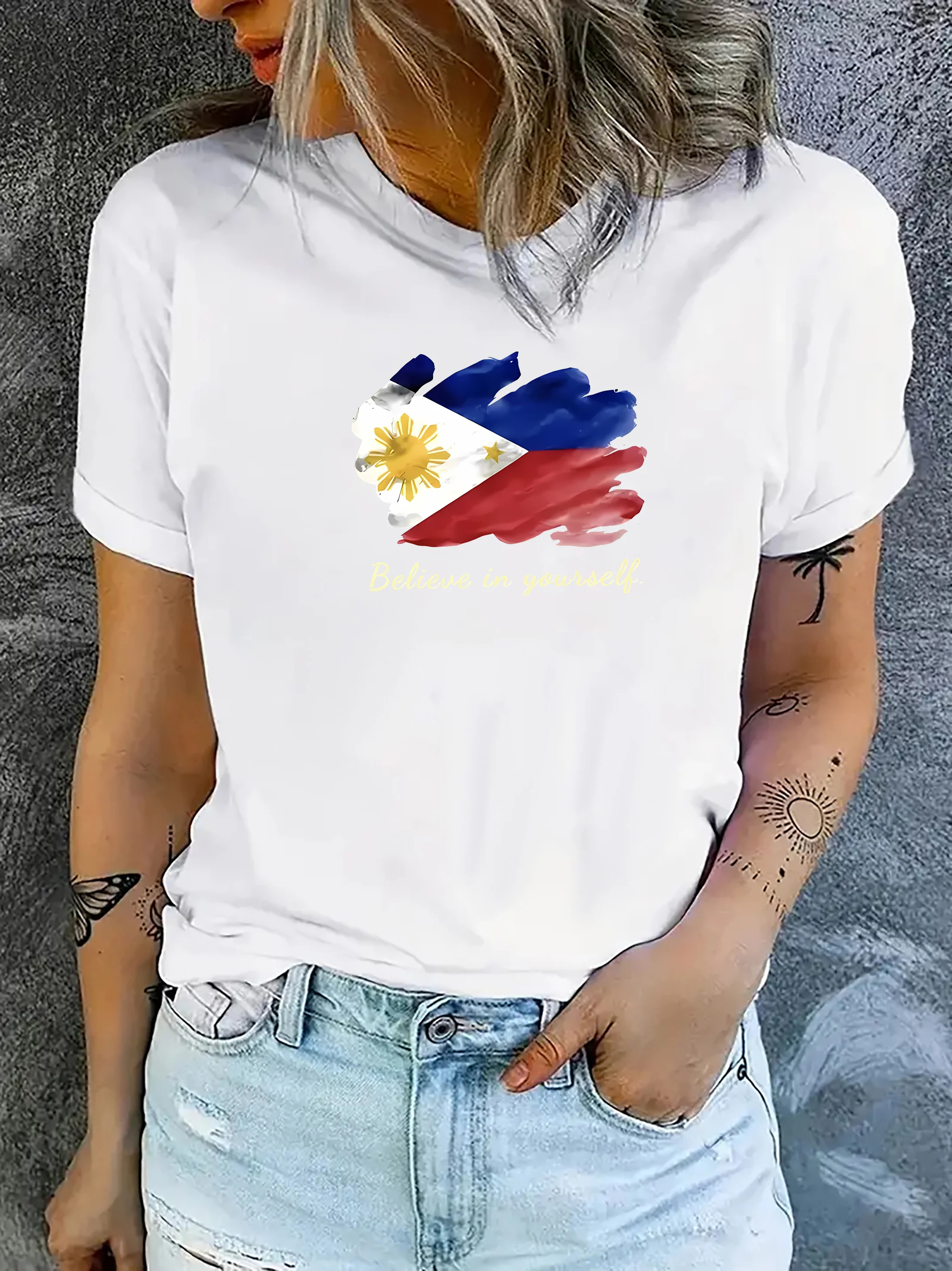 

Women's Casual Round Neck Short Sleeve T-Shirt With Philippine Flag Graphic, Sporty Fashion Top, Comfort Fit Tee
