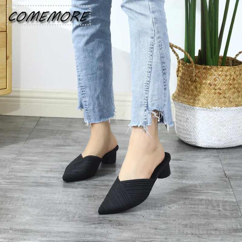 Fashion Korean Style Pointed Toe Toe Toe Casual Slippers for Women Elegant Middle Heel Jelly Sandals Beach Shoes Comfort Outside