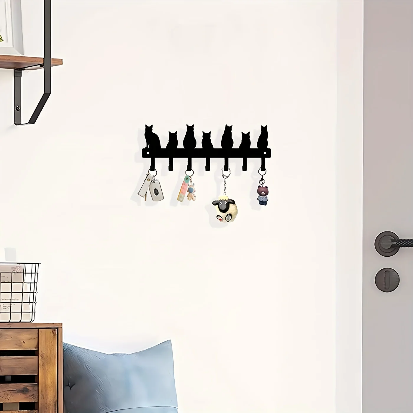 CIFBUY Iron Wall Art Cateye Key Holder Black Metal Decor Space Saving Entryway Organizer Minimalist Rustic Accent Interior