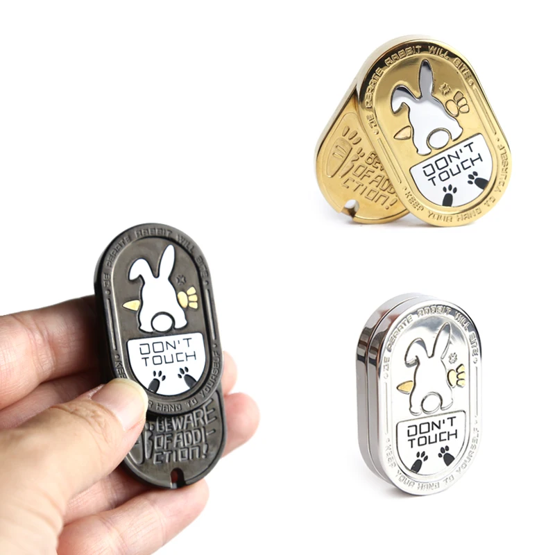 EDC-Fidget-Schieber aus Metall mit Cartoon-Kaninchen-Muster, tragbares Stressabbau-Spielzeug für Erwachsene für ADHS und Anti-Angst, Geschenke für Männer – Detail 5