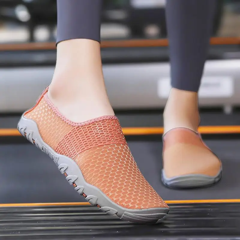 

Unisex Beach Shoes Rubber Non -Slip Swimming Shoes Amphibian Aqua Shoes Diving Shoes Water Shoes
