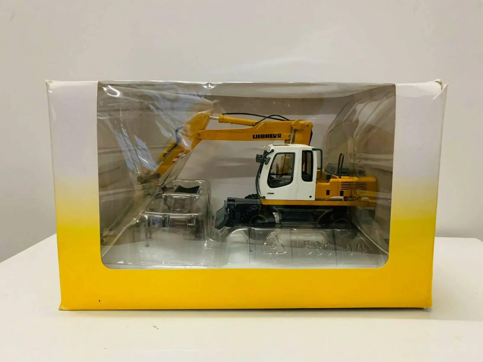 A904C Wheel Loader Excavators 1/50 Scale Diecast Model 58004