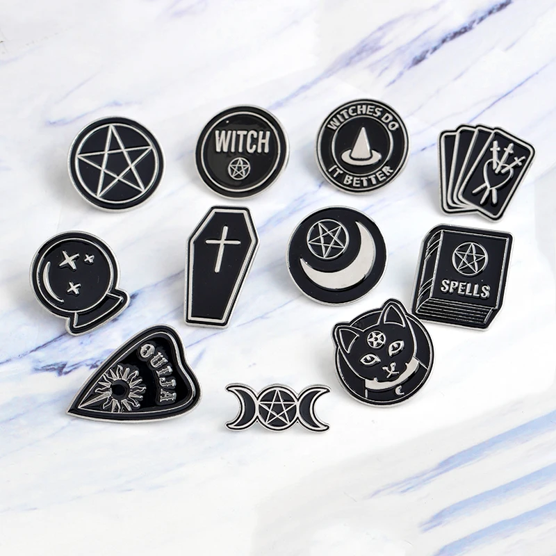 Moon Tarot BooK New Goth Style Enamel Pins Badge Denim Jacket Jewelry Gifts Brooches for Women Men Handmade Witch Ouija