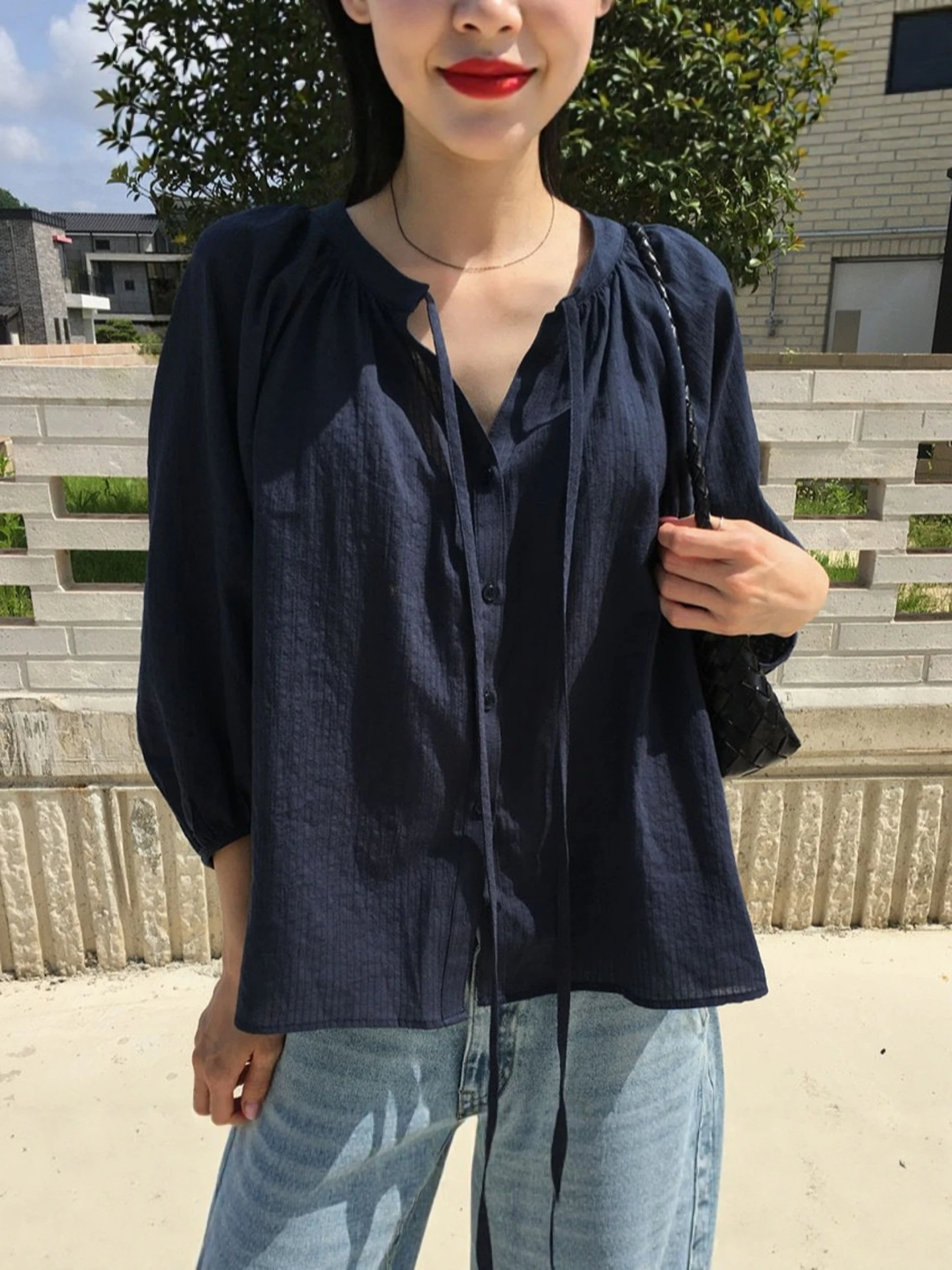 Chic Spring Autumn Vertical Stripe Sash Loose Design Long Sleeve Women's Shirt French Style Button Detail Lantern Sleeve Top