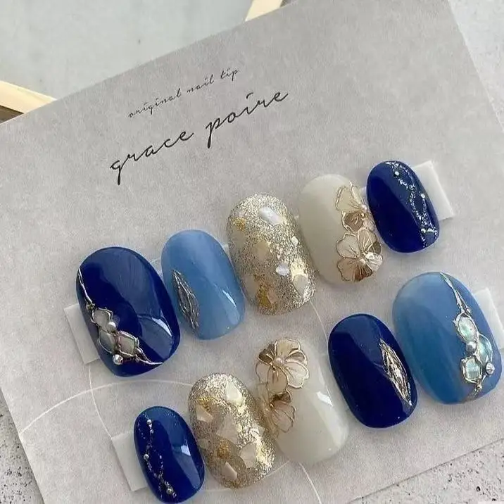 

Blue cat eye hand-painted nail art pure handmade custom wearable removable nail art reusable high quality nails