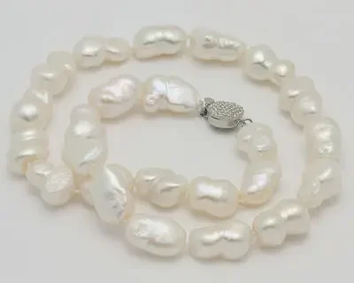 Beautiful HUGE Natural White Baroque Cultured Pearls Necklace 18