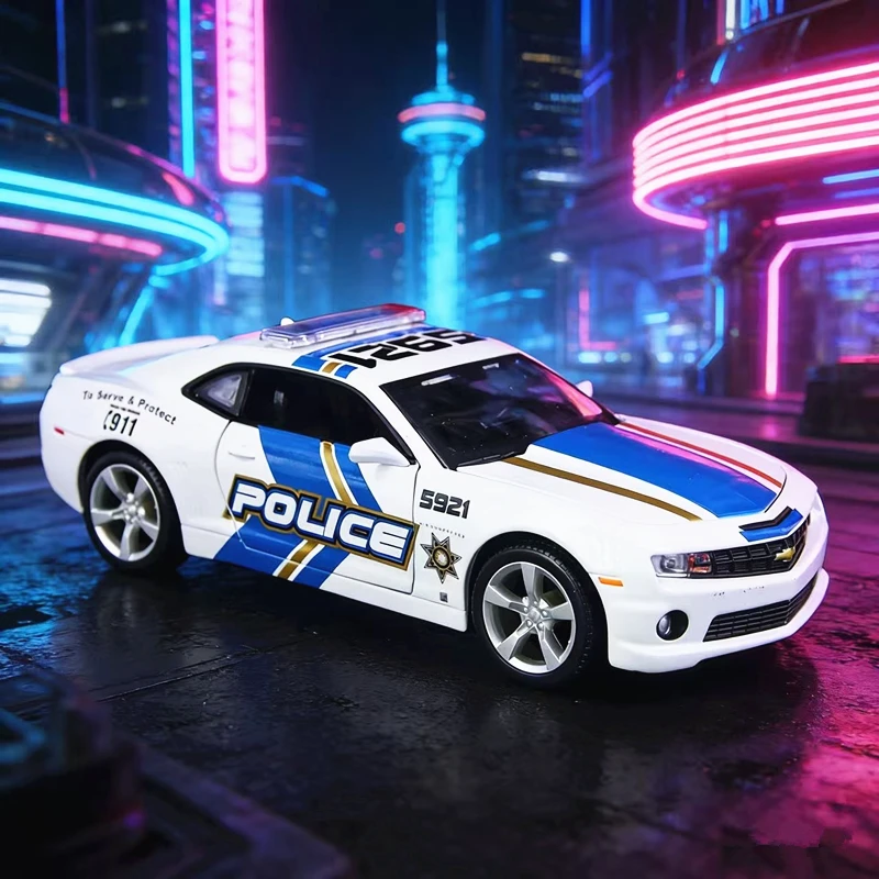 

New Maisto 1:24 Chevrolet Camaro SS RS Police Alloy Scale Car Model Diecast Metal Static Collection Children Toy Vehicles Gifts