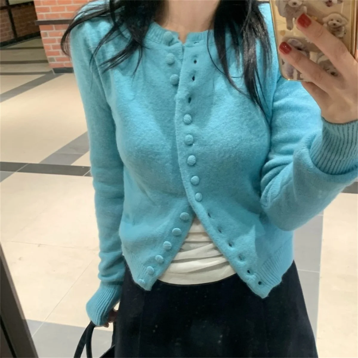 

Мягкий и уютный вязаный кардиган на одной пуговице для женщин, весна-осень 2023, однотонный трикотаж с круглым вырезом и длинными рукавами, верхняя одежда