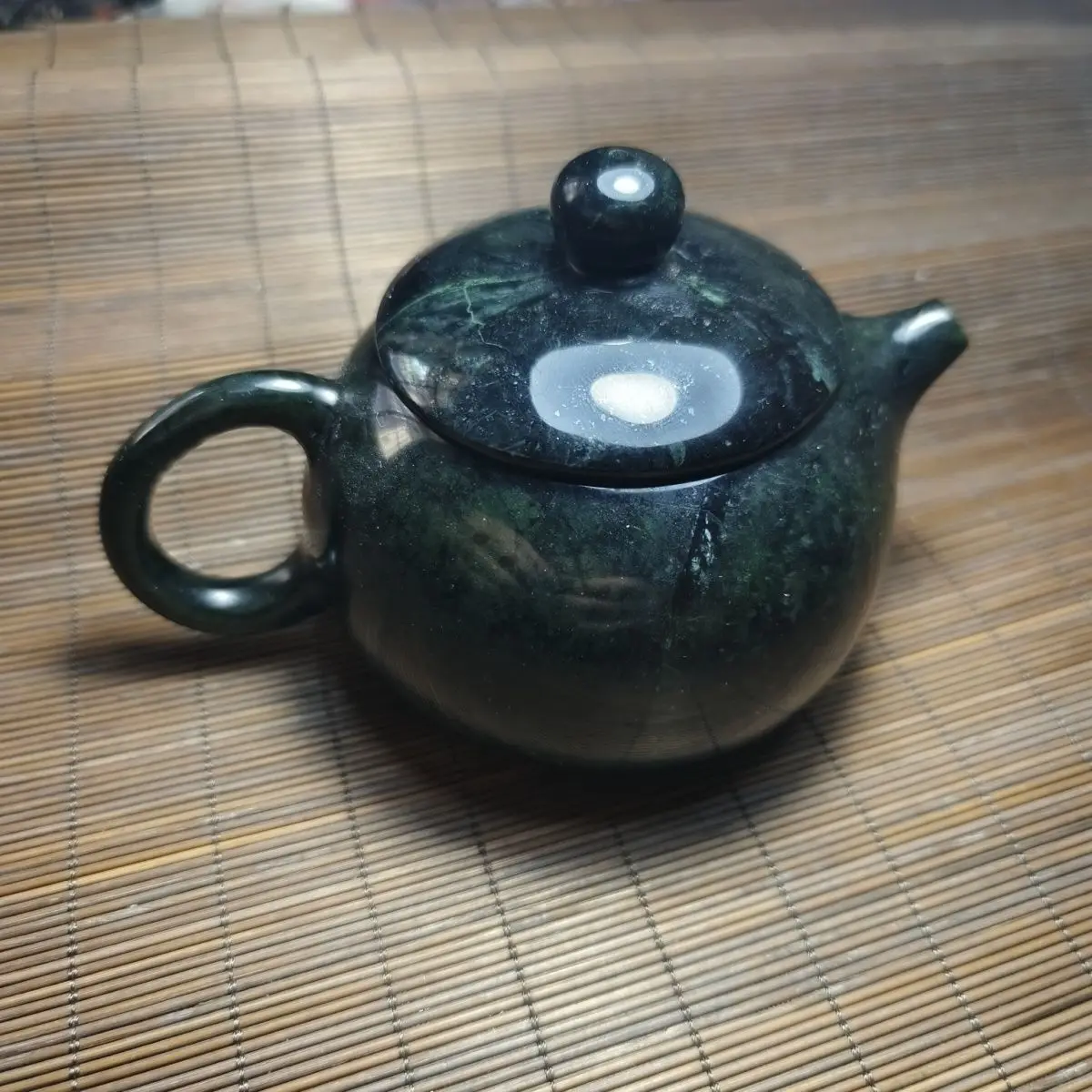 

Нефритовый чайник из натурального камня для здоровья, чайная посуда Gongfu, настоящая китайская тибетская медицина, королевский камень, магнитные нефритовые горшки для воды, чайники