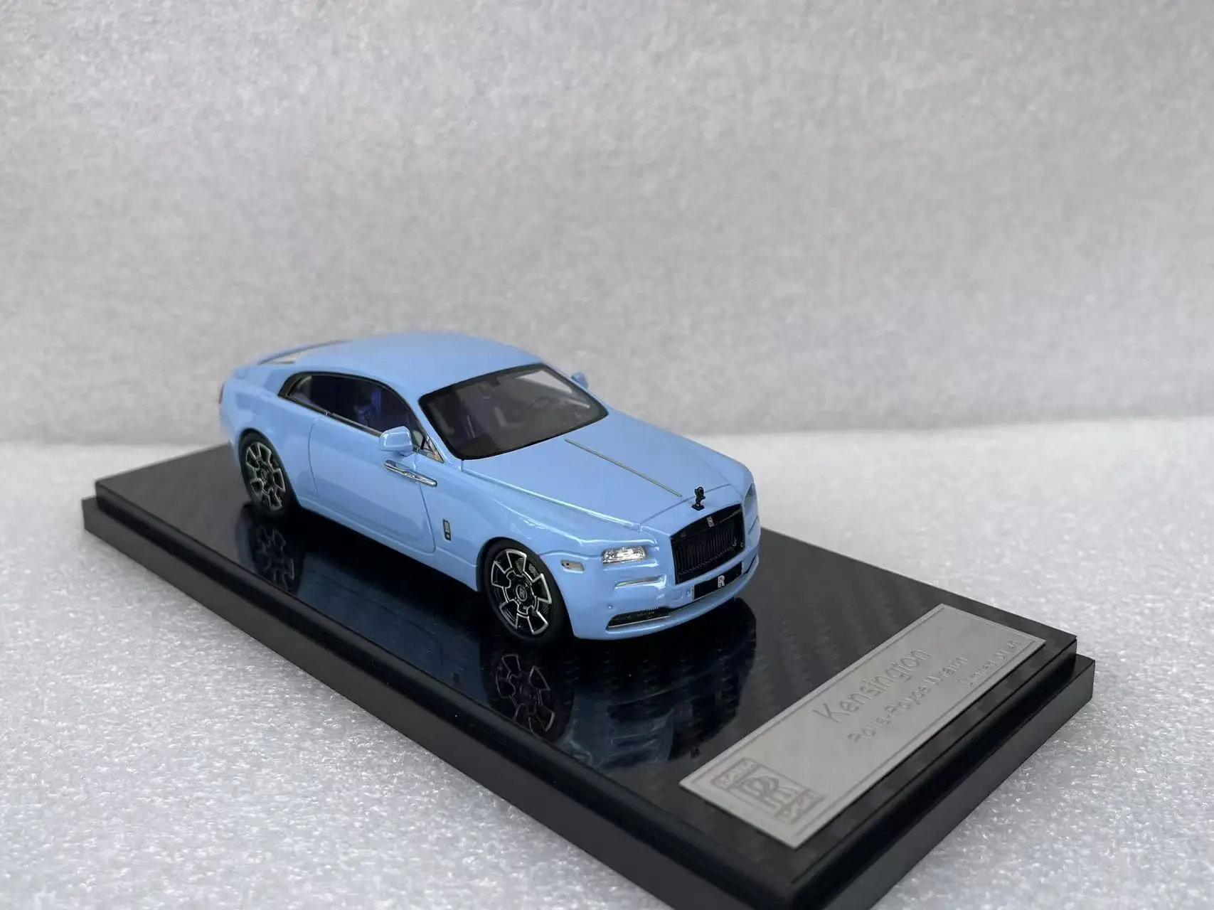 Kensington 1:43 Roolls Wraith Simulation édition limitée résine métal statique modèle de voiture jouet cadeau