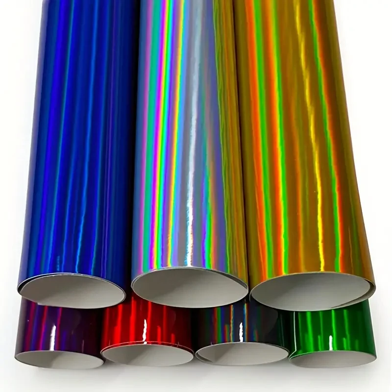 Folia samochodowa premium, holograficzna, chromowana, błyszcząca, z klejem samozalotującym, do samodzielnego nakładania, z funkcją odwzietrzenia powietrza.