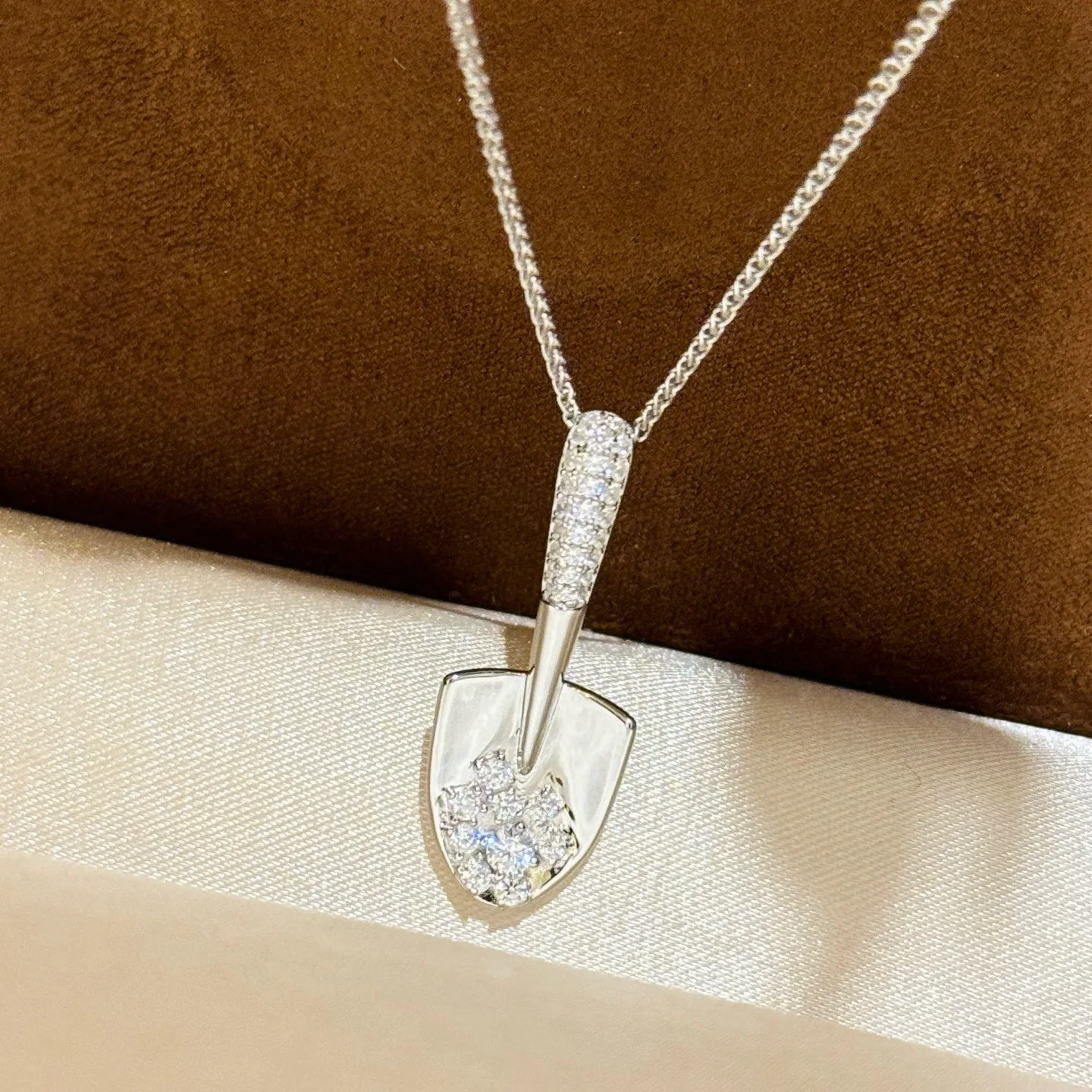 

100% 925 Sterling Silver Pave AAA Zircconia Shovel Shape Pendant Necklaces For Women Fine Jewelry