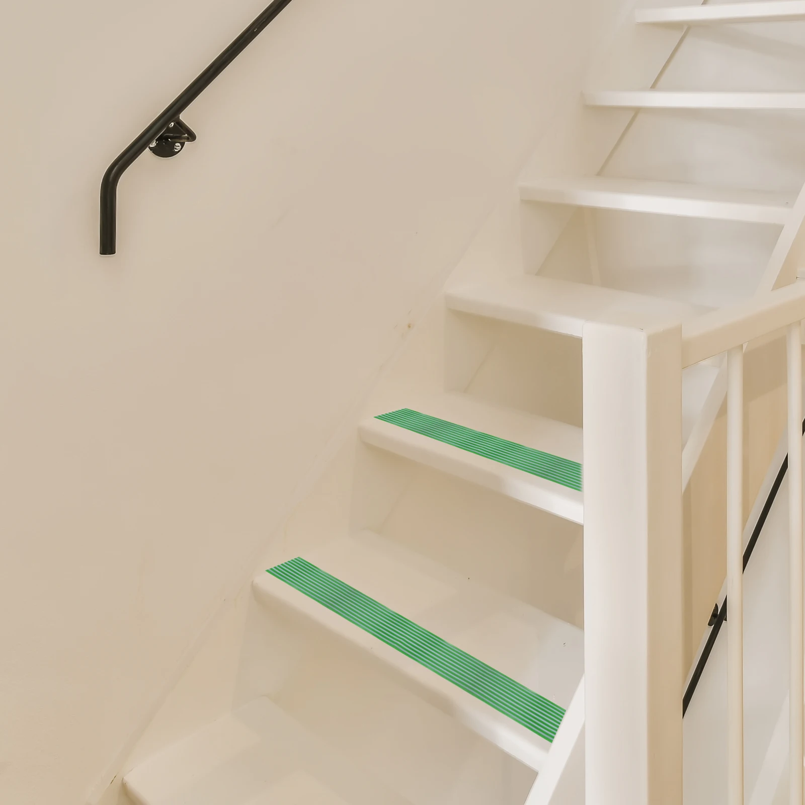 

Glow In Dark Pvc Anti Slip Stair Treads Heavy Duty Self Adhesive Stair Edge Guard Strips Safety Traction Mats Staircase Nosing