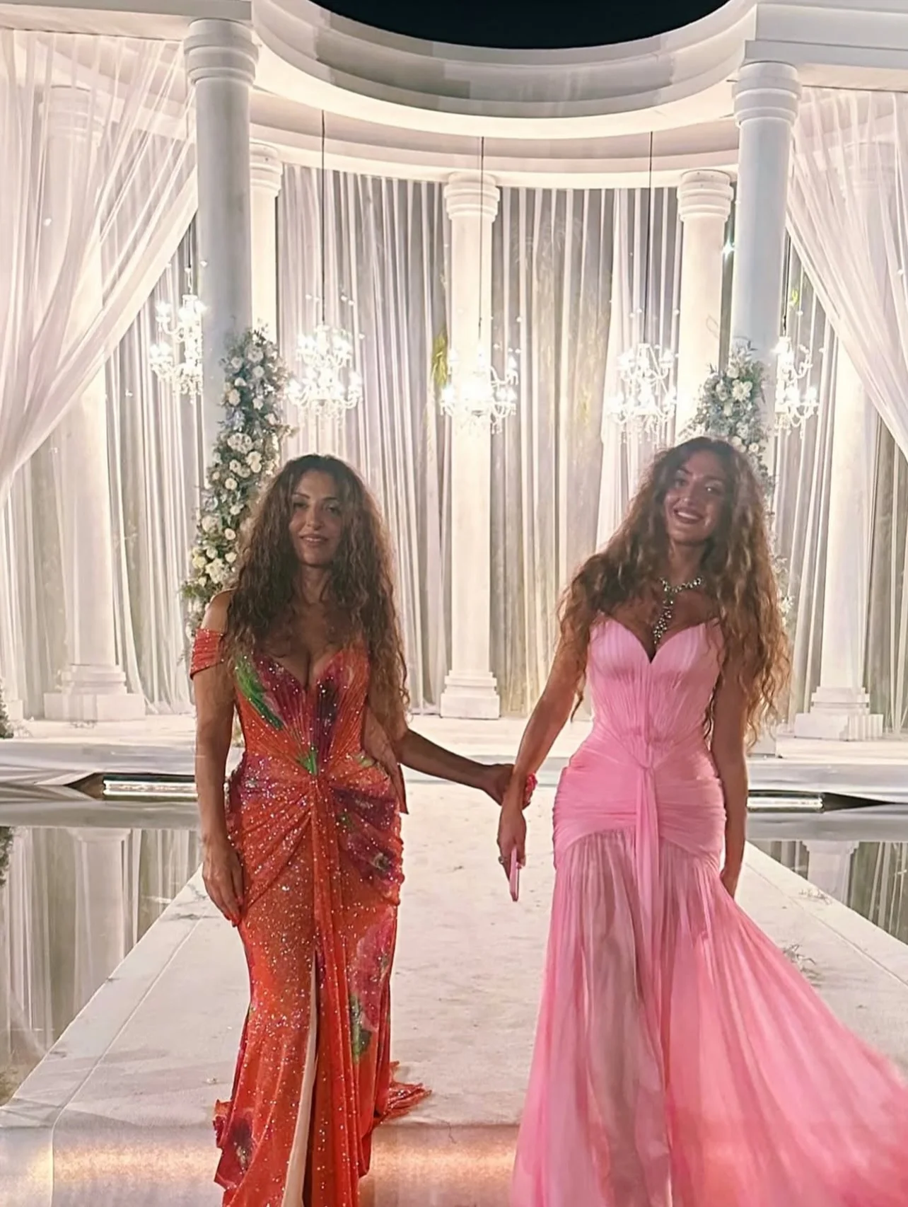 Pink Sweetheart Ruched Mermaid Gown with Slit and Chiffon Train – Elegant Evening Dress – 2025 Trending Wedding Dress Gala Gown