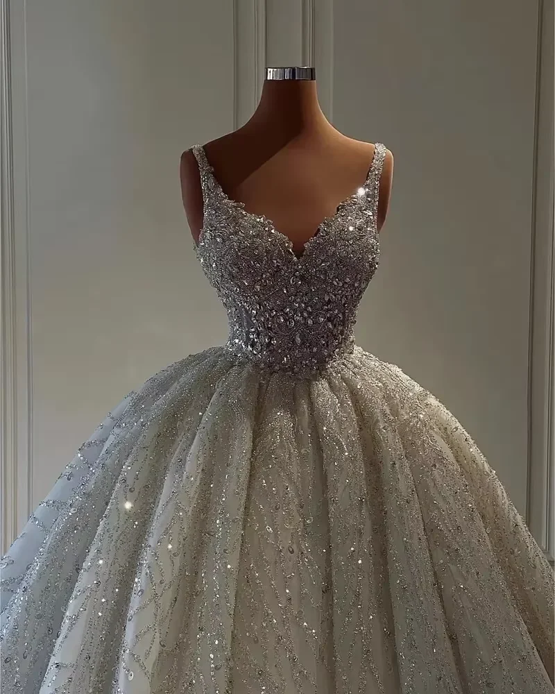 Elegant Sequin Appliqué & Sparkling Crystal V-Neck Wedding Dress / Bridal Gown — Customizable