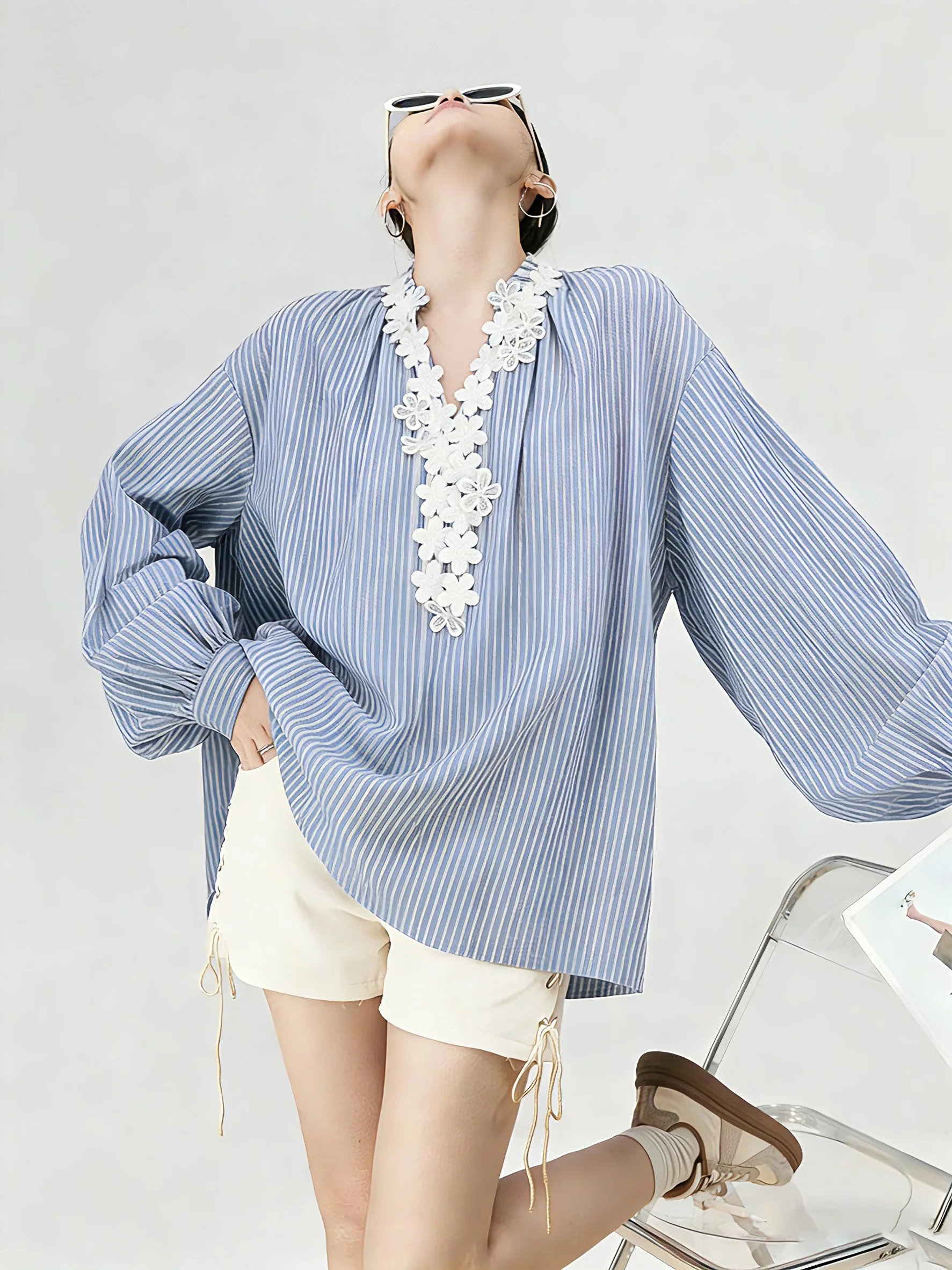 

Blue Striped Lantern Sleeve Long Sleeve V-Neck Floral Shirt Women's Style 2026 New Unique Beautiful Casual Loose Fit Shirt