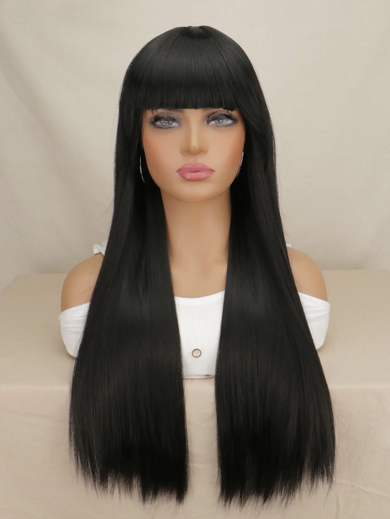 QQXCAIW المرأة الطبيعية طويلة أسود براون الاصطناعية خصلات الشعر المستعار هالوين أنيمي زي طويل مستقيم مقاومة للحرارة شعر مستعار أسود