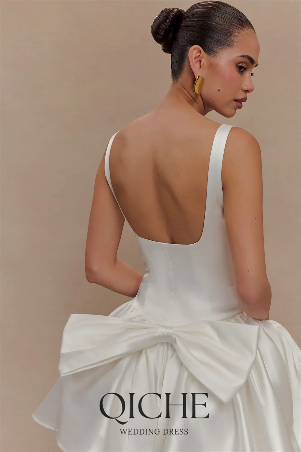 QICHE Mini Wedding Party Dresses U-Neck Sleeveless Short Bridal Gown Customized A Line Backless Wedding Prom Dress for Bride