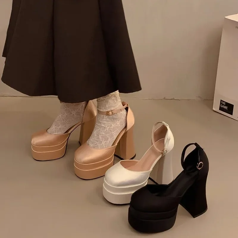 Wedding Shoes High Heel Platform Thick Bottom Waterproof Padded Flatform Short Women Height Increase New Bride Shoes
