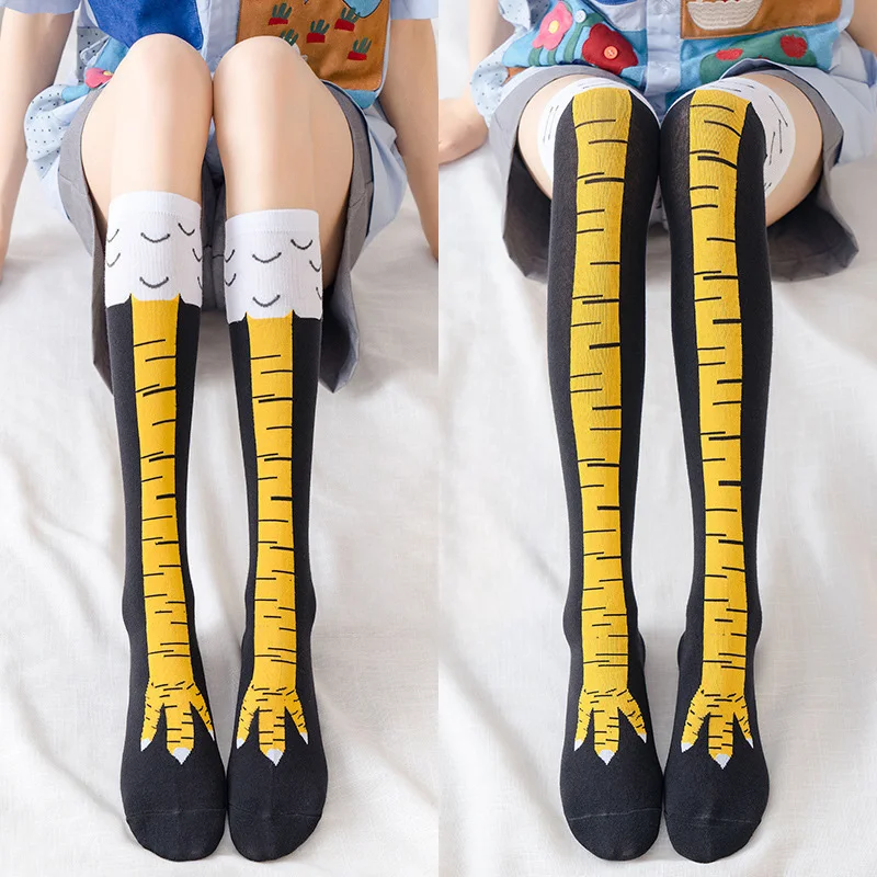 Calcetines de mujer con diseño de pata de pollo, calcetines interesantes hasta la rodilla con patrón de avestruz, calcetines largos de tubo para otoño e invierno, estilo novedoso.