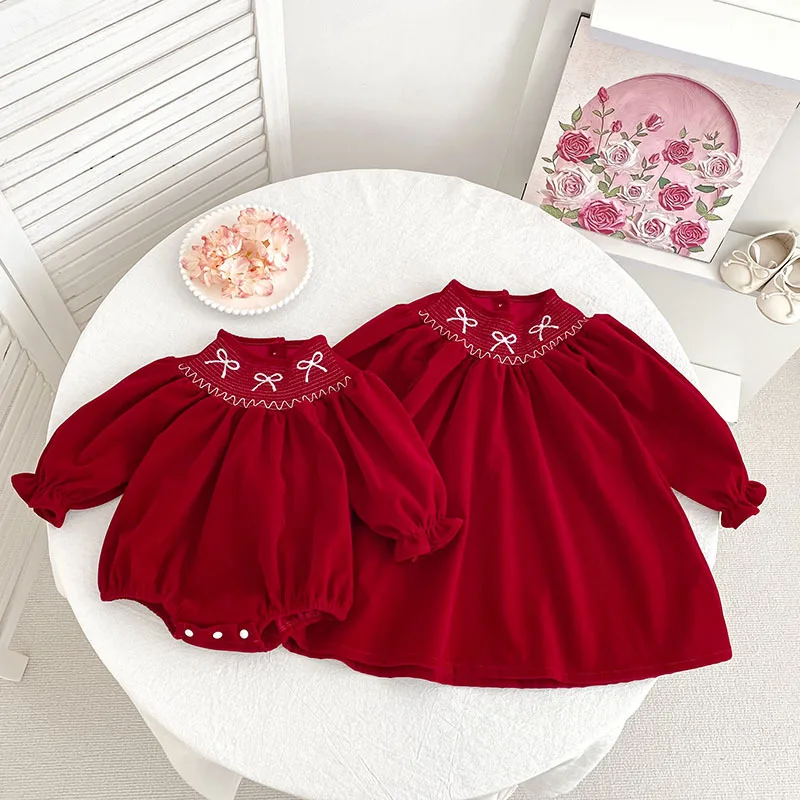 

‌2025 Christmas Red Girls' Dress Long Sleeve Princess Outfit Infant Romper First Birthday Korean Style Matching Sister Outfits