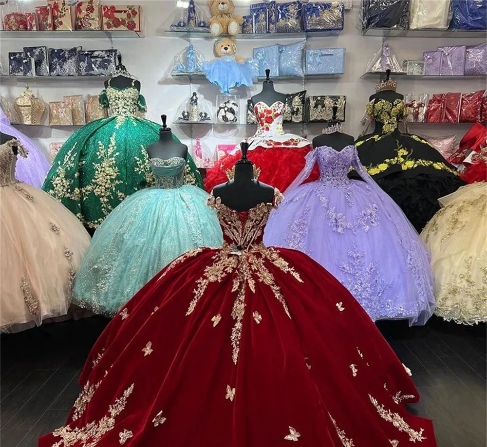 Бордовые платья Quinceanera, бальное платье с открытыми плечами и аппликациями, платья Sweet 16, 15 лет, мексиканское индивидуальное платье